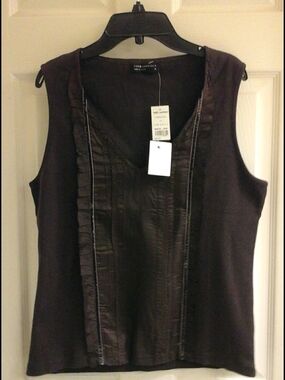 David Lawrence Sleeveless V-Neck Ruffle Front Top - Dark Brown $69